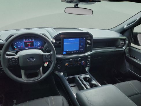 Used 2025 Ford F150 STX image 18