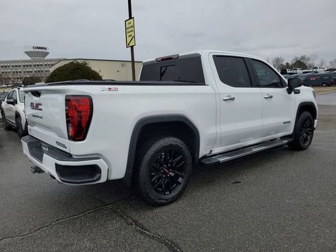 Used 2025 GMC Sierra 1500 Elevation w/ Preferred Package image 6