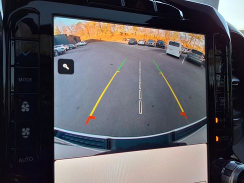 Used 2023 RAM 1500 Laramie image 20