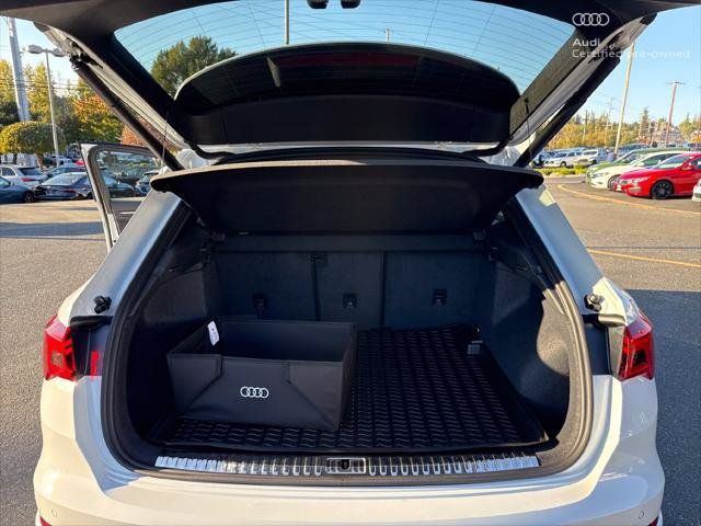 Used 2025 Audi Q3 2.0T Premium Plus w/ Premium Plus Package AWD/4WD image 28