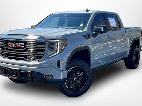 Used 2024 GMC Sierra 1500 AT4 w/ Technology Package image 2