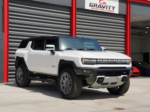 Used 2025 GMC Hummer EV 3X AWD/4WD image 8