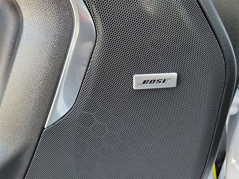 Used 2021 Chevrolet Suburban Z71 image 23