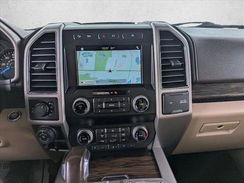Used 2019 Ford F150 Lariat w/ Equipment Group 502A Luxury AWD/4WD image 12