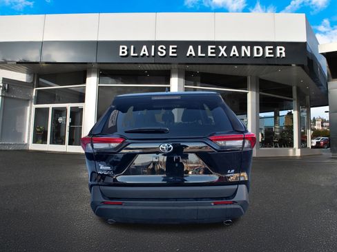 Used 2025 Toyota RAV4 LE image 6