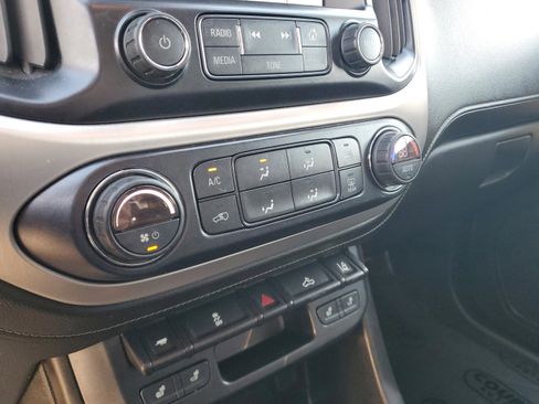 Used 2018 GMC Canyon SLT w/ Driver Alert Package image 25