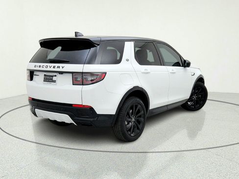 Used 2024 Land Rover Discovery Sport Dynamic SE AWD/4WD image 9