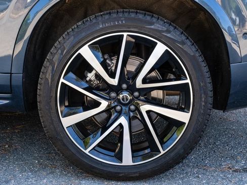 Used 2024 Volvo XC90 B5 Plus w/ Protection Package Premier AWD/4WD image 34
