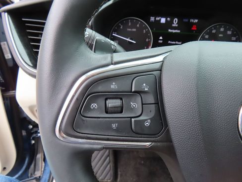 Used 2023 Buick Envision Avenir AWD/4WD image 21
