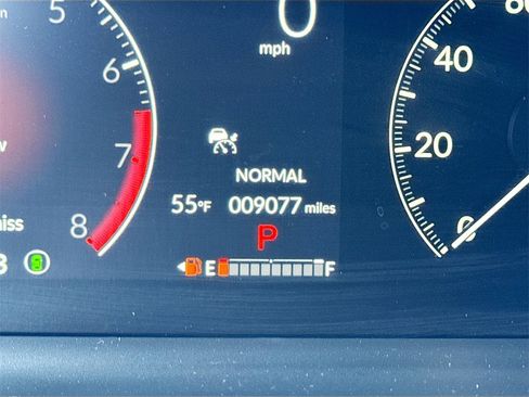 Used 2024 Honda Pilot EX-L image 12