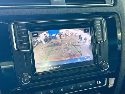 Used 2017 Volkswagen Jetta SEL image 14