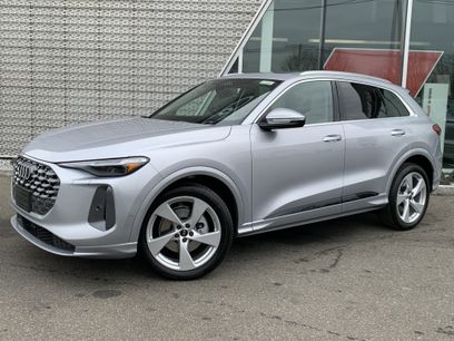 New 2025 Audi Q5 Prestige
