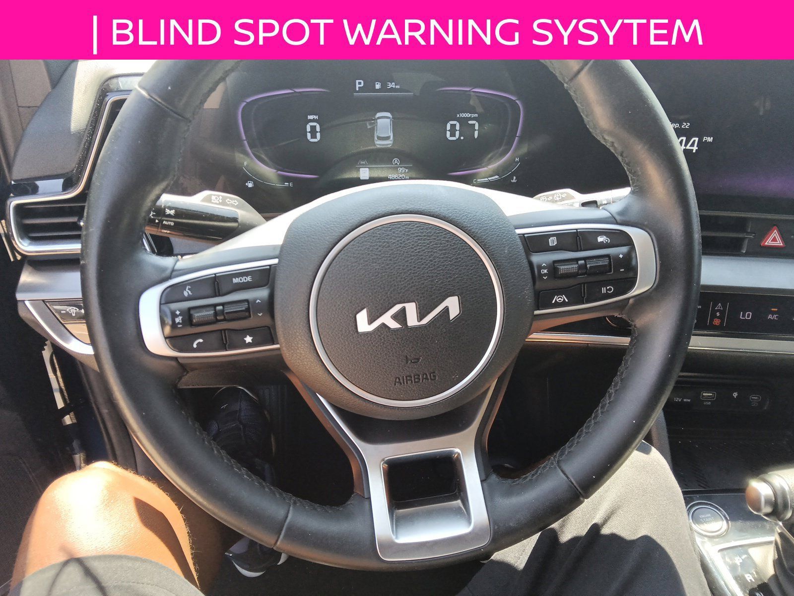Used 2025 Kia Sportage EX FWD image 13