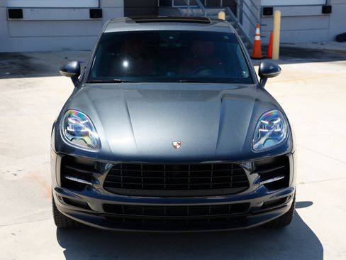 Used 2019 Porsche Macan AWD/4WD image 22