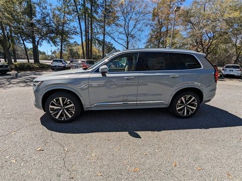 New 2025 Volvo XC90 B6 Core image 7