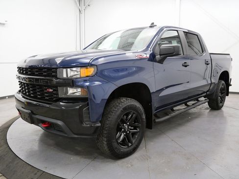 Used 2021 Chevrolet Silverado 1500 Custom Trail Boss image 3