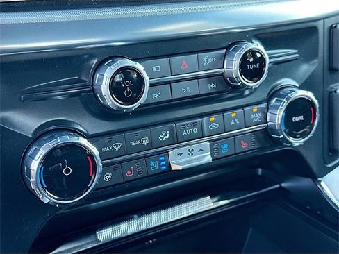 New 2025 Ford F150 Lariat w/ Equipment Group 501A Mid image 11