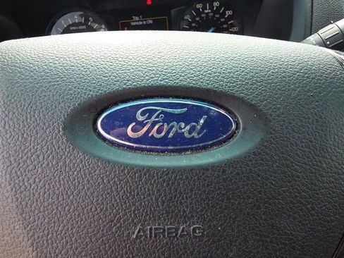 Used 2017 Ford Explorer FWD image 12