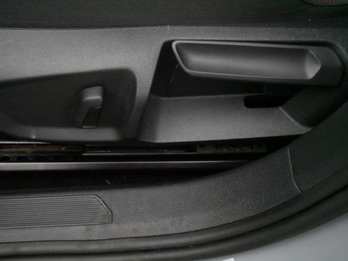 Certified 2024 Volkswagen GTI S FWD image 20