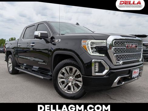 Used 2022 GMC Sierra 1500 Denali w/ Driver Alert Package II AWD/4WD image 1