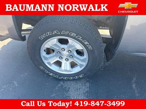 Used 2017 Chevrolet Silverado 1500 LT w/ All Star Edition AWD/4WD image 12