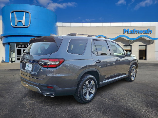 New 2026 Honda Pilot EX-L image 3