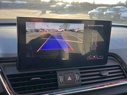 Used 2022 Audi Q5 2.0T Premium image 28