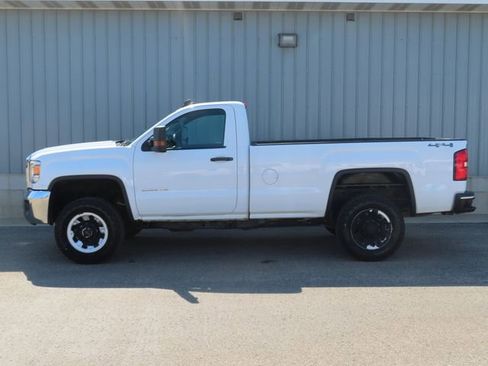 Used 2015 GMC Sierra 2500 4x4 Regular Cab w/ Sierra Convenience Package image 5