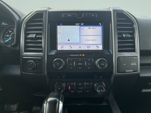 Used 2019 Ford F150 XLT w/ Equipment Group 302A Luxury image 25