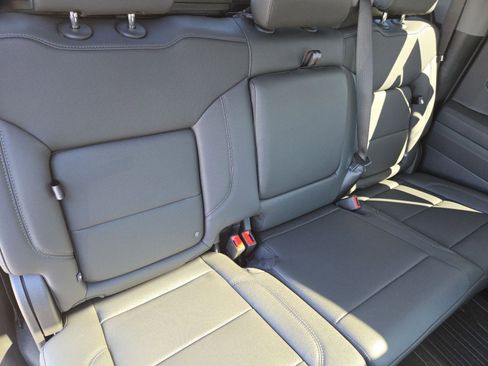 New 2026 GMC Sierra 1500 SLT w/ SLT Premium Plus Package image 26