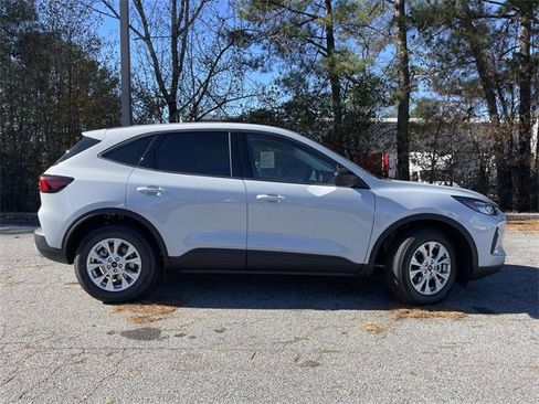 New 2026 Ford Escape Active image 2