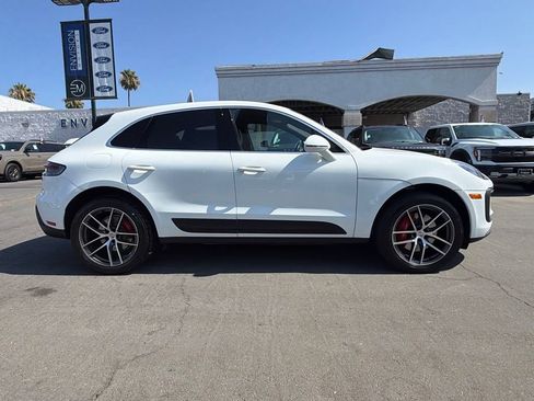 Used 2023 Porsche Macan S AWD/4WD image 12