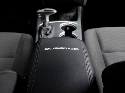 Used 2019 Dodge Durango SXT image 23