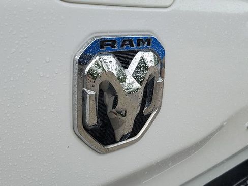 Used 2022 RAM 1500 Limited AWD/4WD image 12