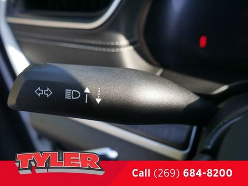 New 2025 Jeep Grand Cherokee Limited w/ Black Appearance Package image 26