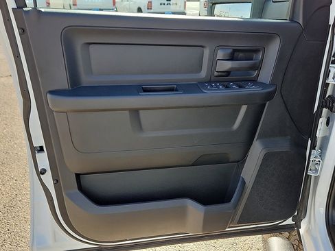 New 2026 RAM 2500 Tradesman AWD/4WD image 14