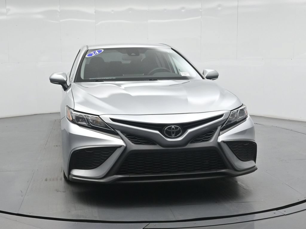 Used 2024 Toyota Camry SE w/ Convenience Package FWD image 43