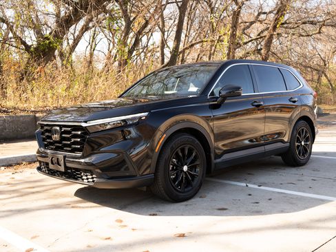 Certified 2025 Honda CR-V EX-L image 5