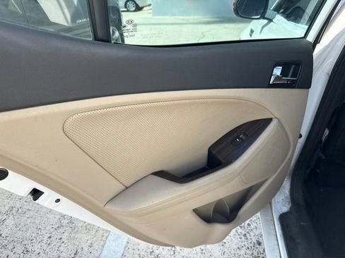 Used 2012 Kia Optima EX FWD image 35