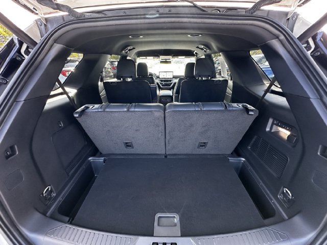 Used 2025 Ford Explorer ST AWD/4WD image 43