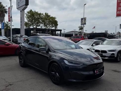Used 2026 Tesla Model X AWD/4WD image 3