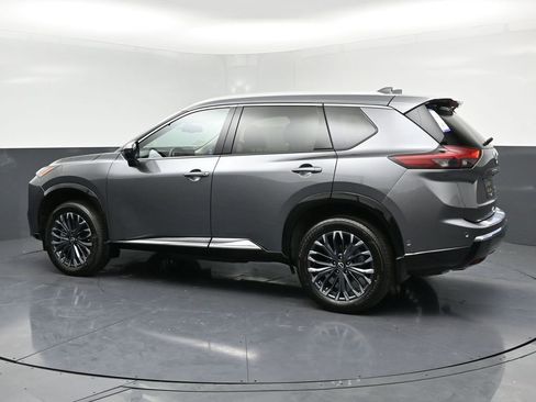 New 2026 Nissan Rogue Platinum w/ Tech Package AWD/4WD image 30