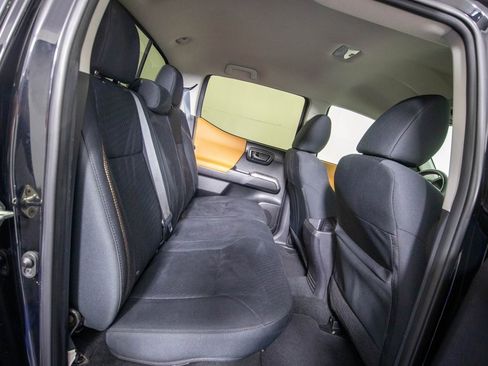 Used 2020 Toyota Tacoma SR5 image 12