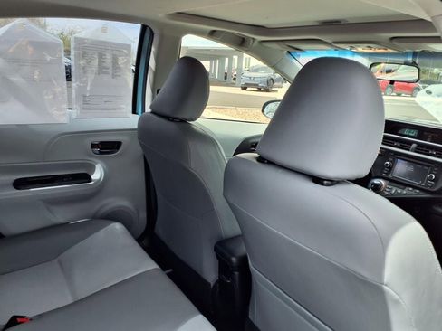 Used 2012 Toyota Prius C Four image 21