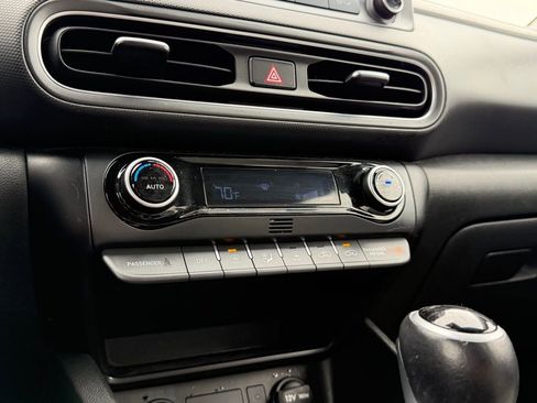 Used 2022 Hyundai Kona SEL w/ Convenience Package image 25