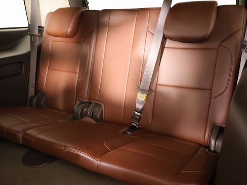 Used 2018 Chevrolet Tahoe Premier image 14