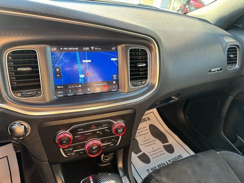 Used 2018 Dodge Charger SRT w/ Harman/Kardon Audio Group image 20