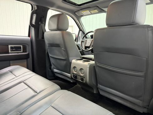Used 2014 Ford F150 Lariat w/ Equipment Group 502A Luxury AWD/4WD image 17