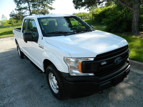 Used 2019 Ford F150 XL w/ Equipment Group 101A Mid AWD/4WD image 3