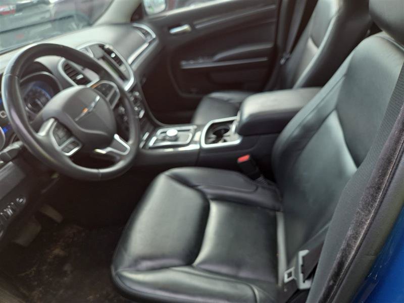 Used 2021 Chrysler 300 Touring L w/ Popular Equipment Group AWD/4WD image 8